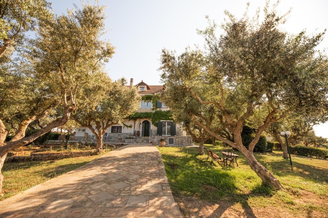 Villa Georgina B&B Katákolo Kültér fotó