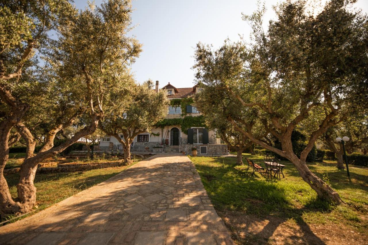 Villa Georgina B&B Katákolo Kültér fotó